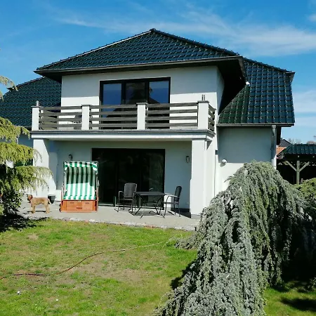 Appartementhaus Suessling * Glowe